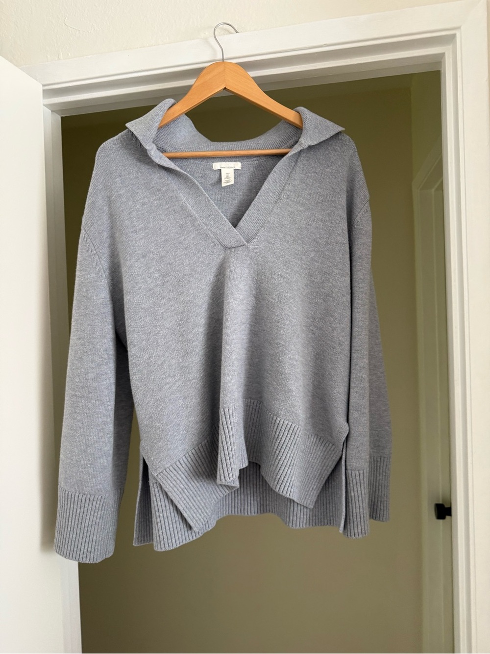 H&M Mama Gray V-Neck Collar Sweater